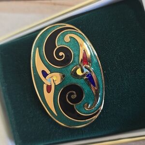 Vintage Gold-Tone Enamel Celtic Tara Pin Brooch In The Box